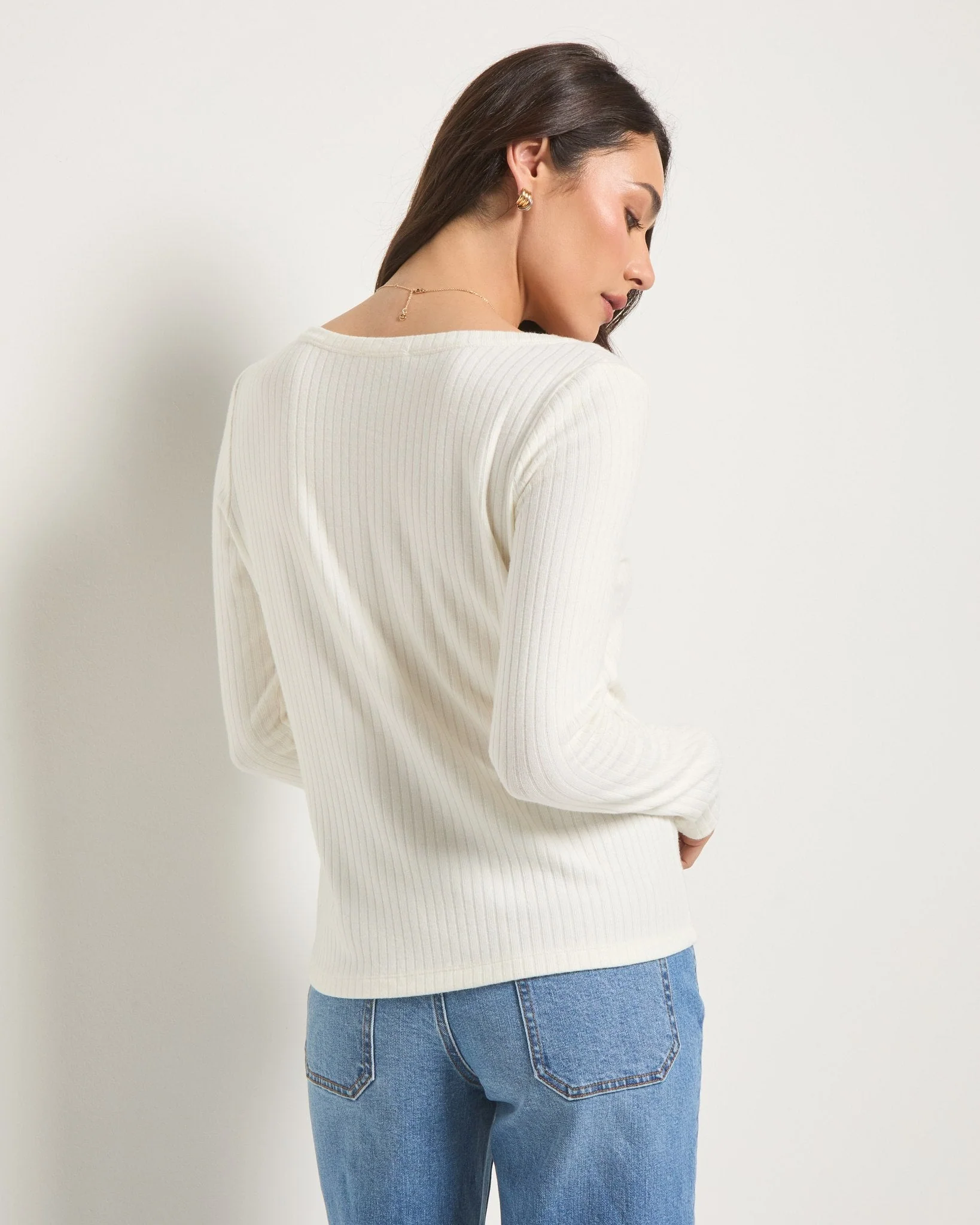 Autumn Henley - Image 7