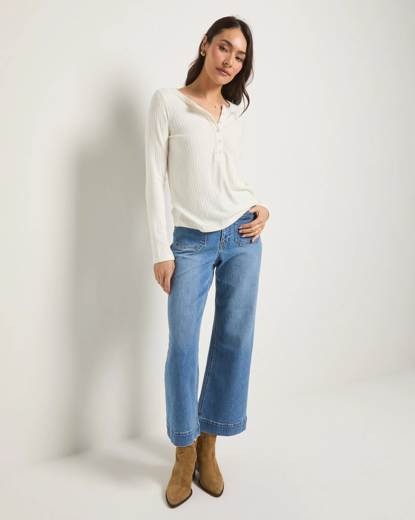 Autumn Henley - Image 9