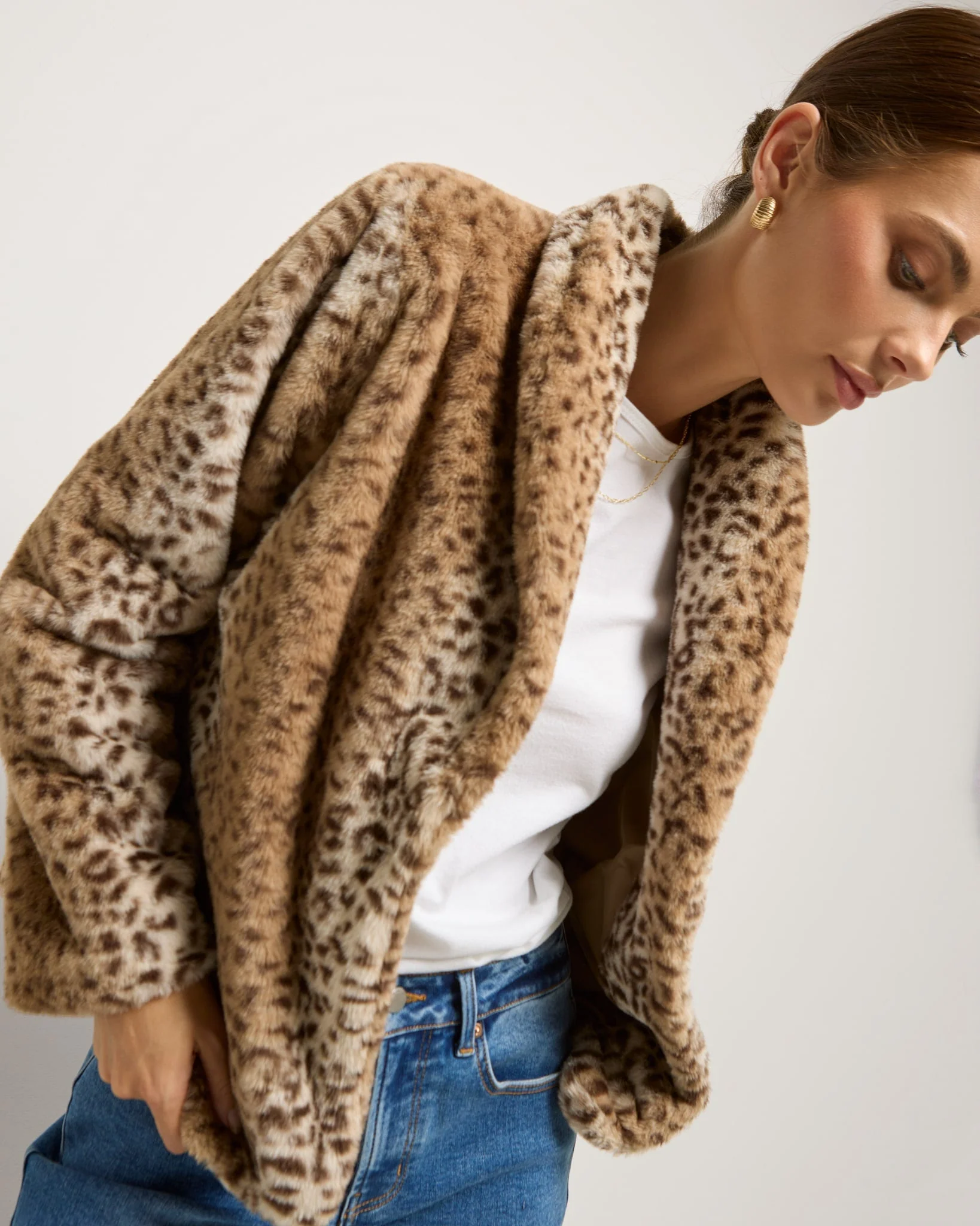 Luna Faux Fur Jacket - Image 14