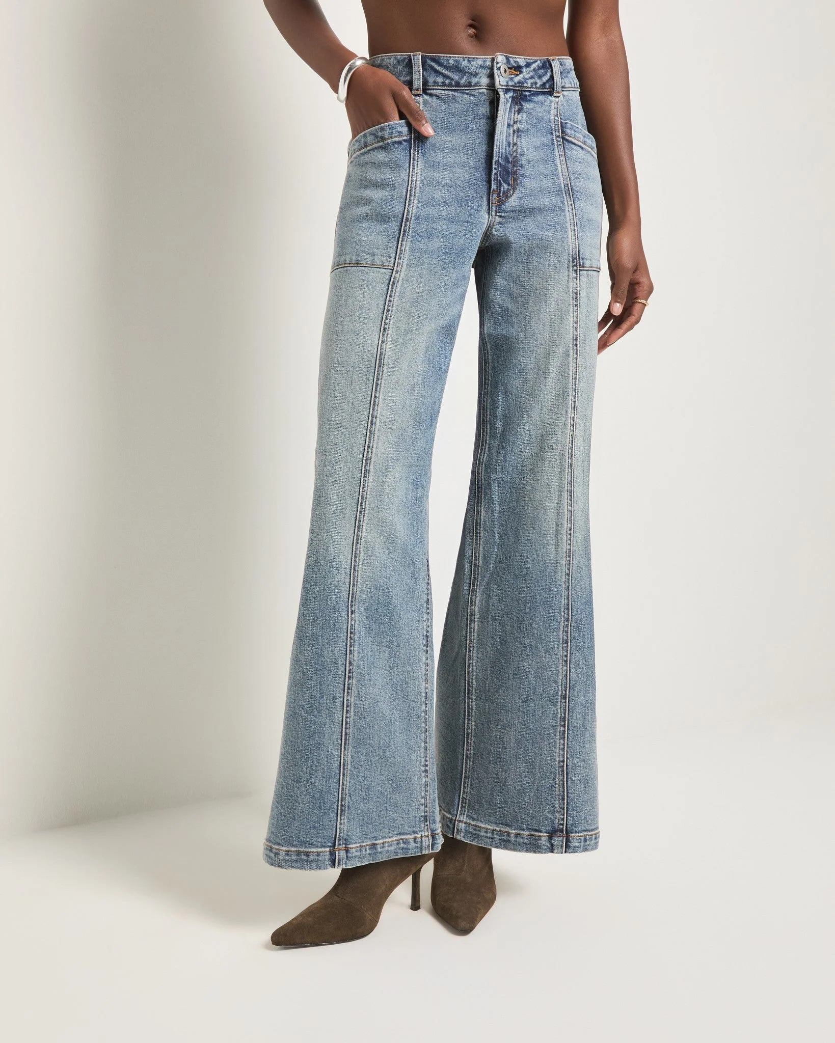 Nomad Flare Jean - Image 8