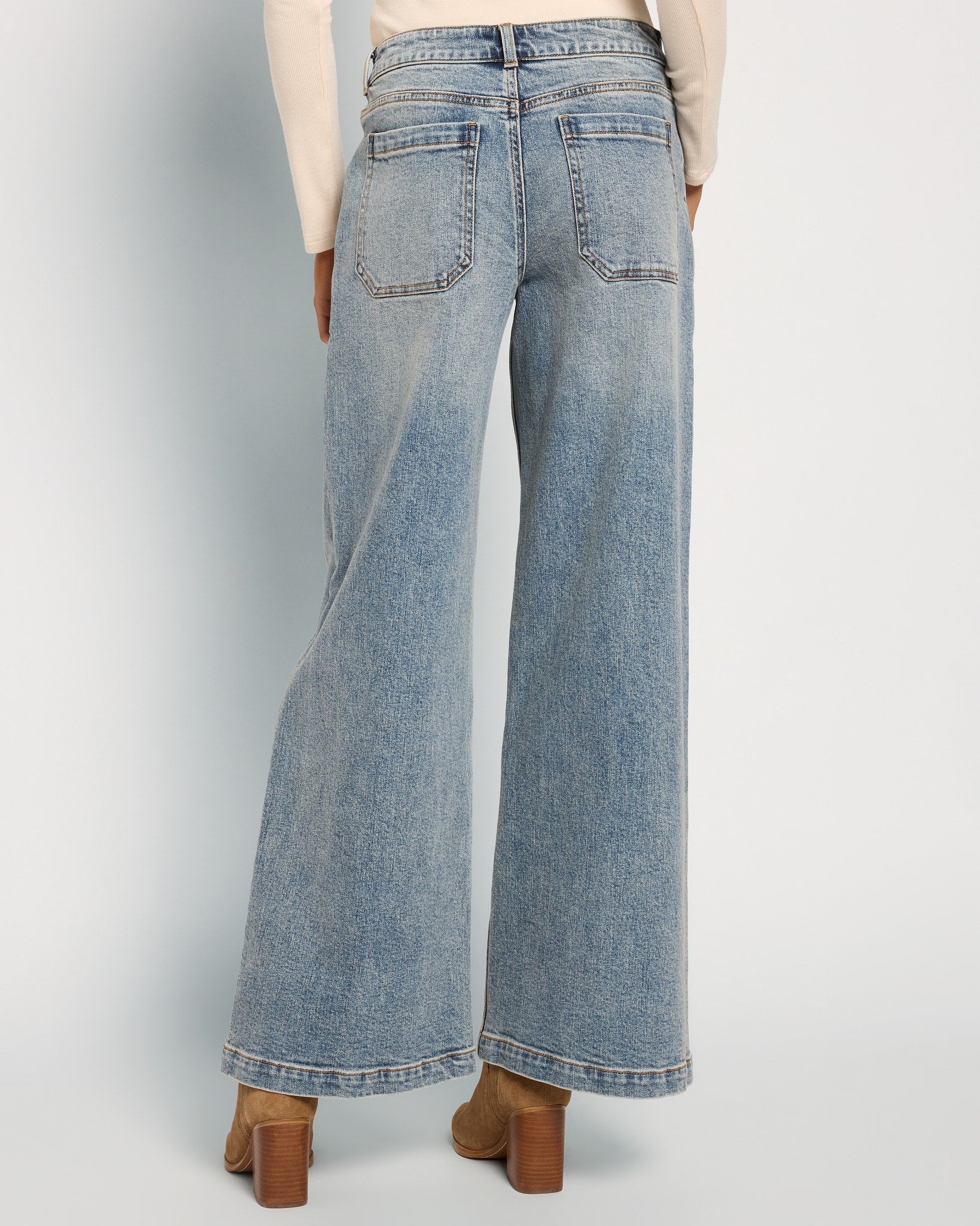 Nomad Flare Jean - Image 9