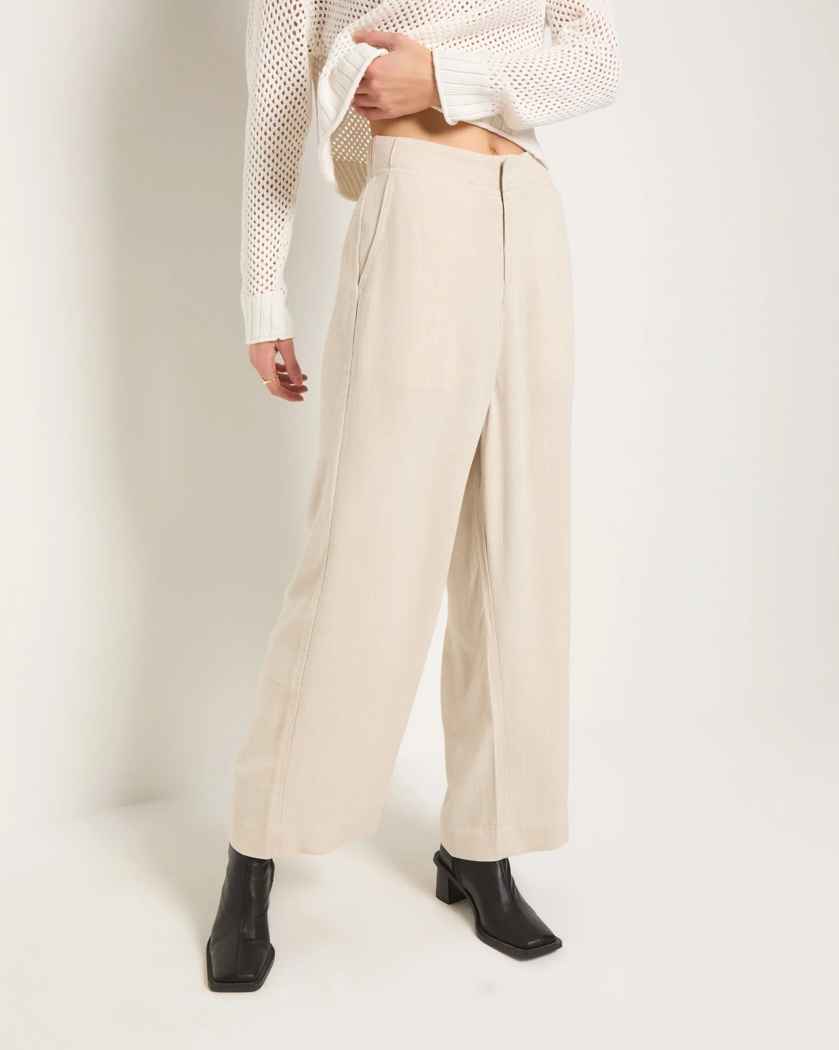 Palomar Linen Blend Crop Pant - Image 3