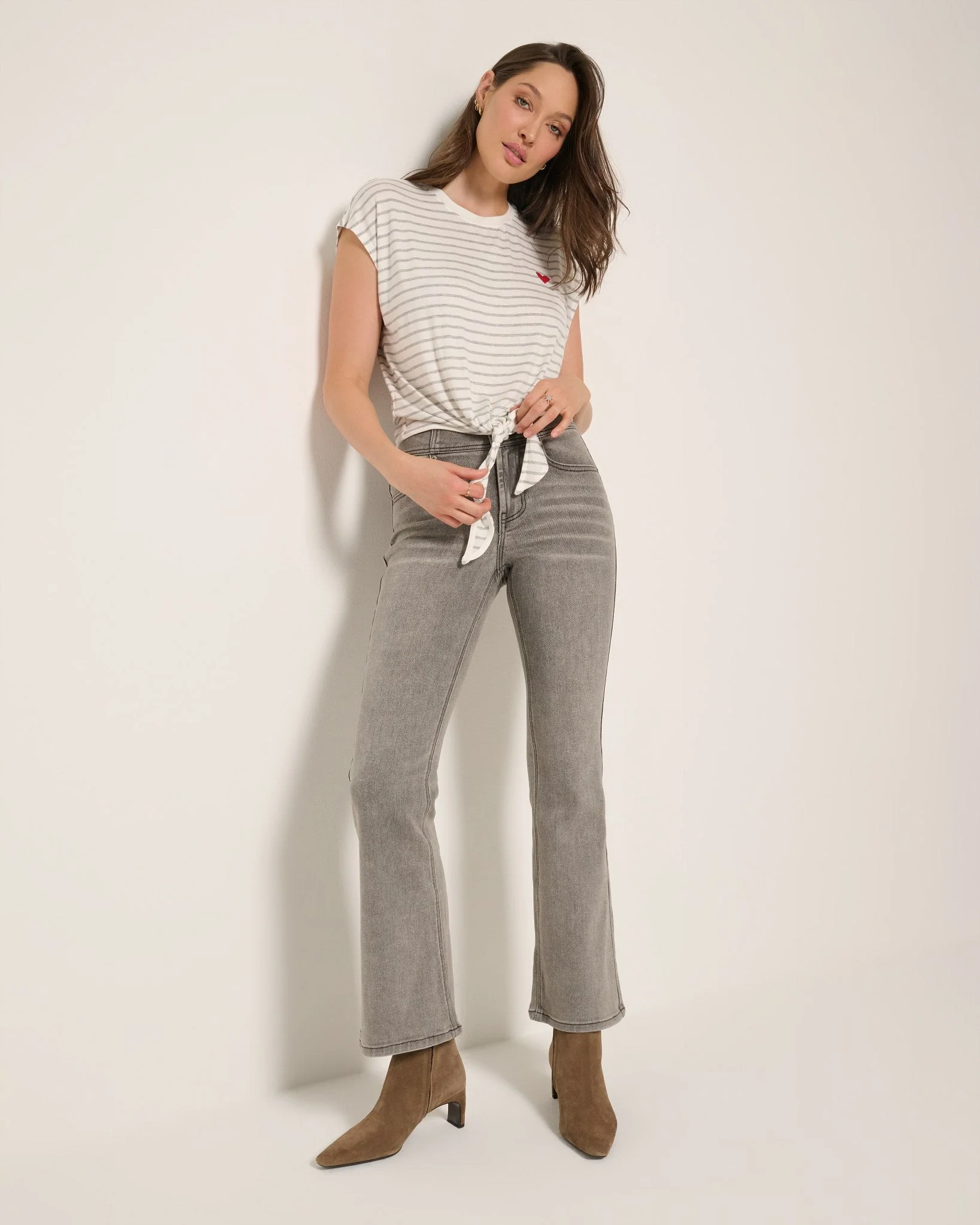 Poppy Knot Front Tee - Image 4